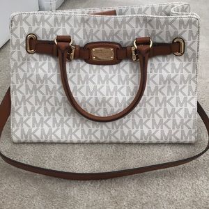 Brand new Michael kors purse